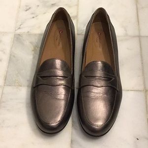 Clark Unstructured Bronze Metallic Loafers NWO
